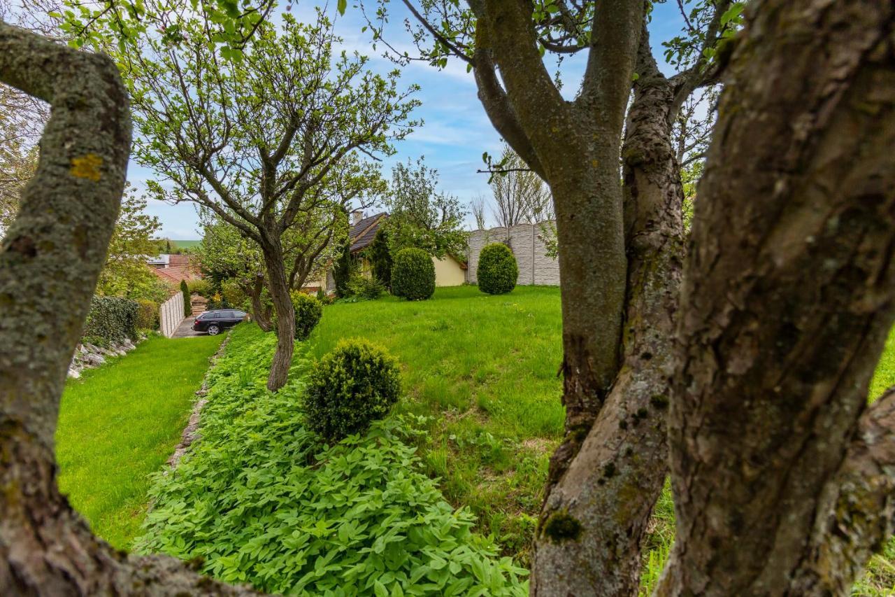 Apartmanovy Dum Vilemovice Bagian luar foto