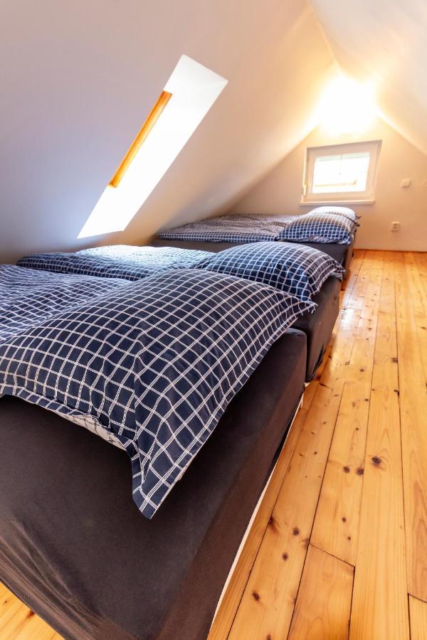 Apartmanovy Dum Vilemovice Bagian luar foto